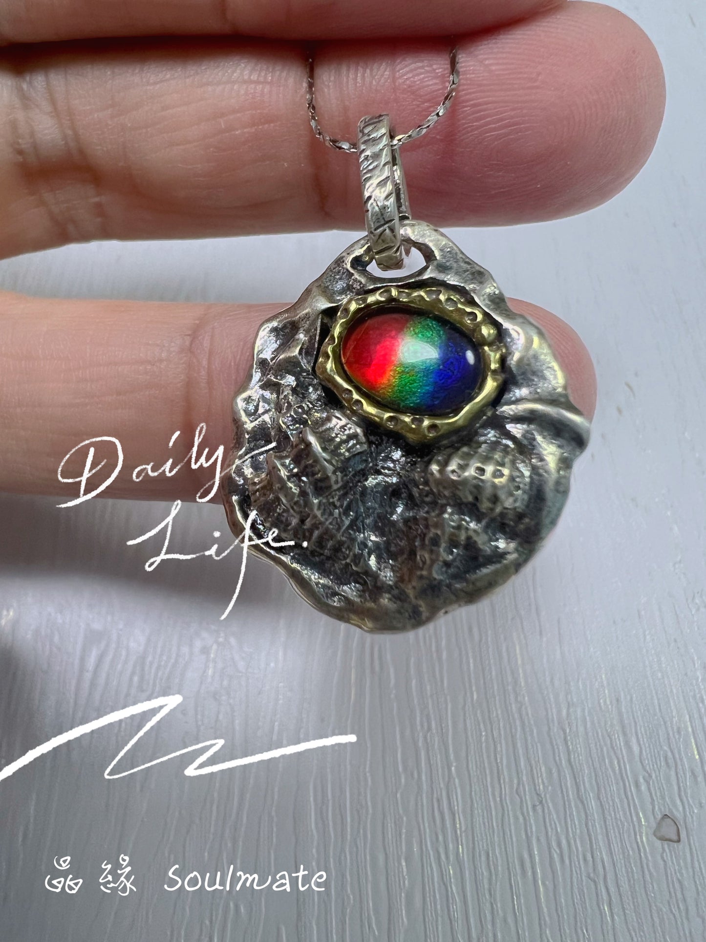 斑彩石吊墜 21x24mm (石6x8mm)