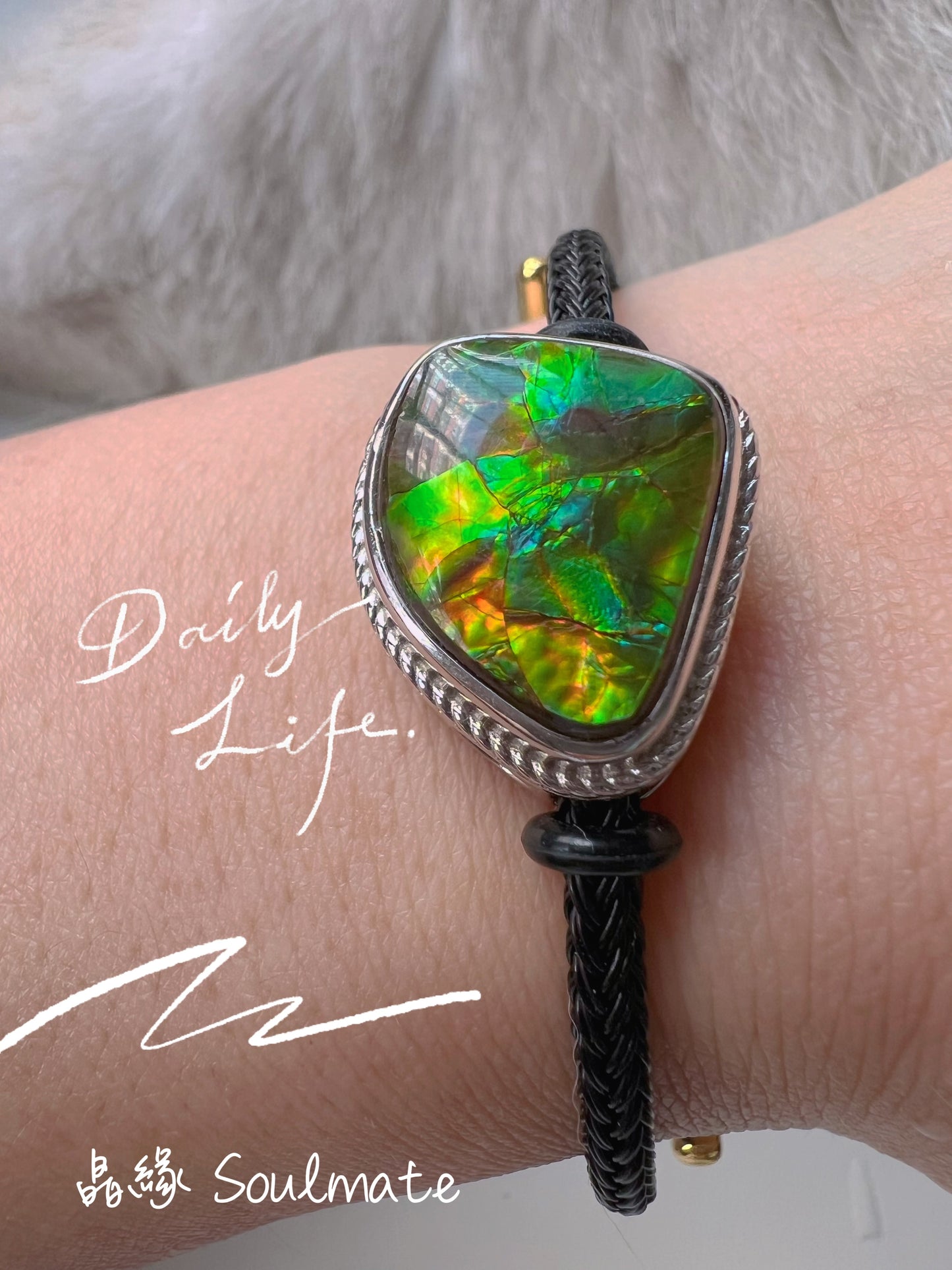 斑彩石盒子 17x20mm (石13x16mm)