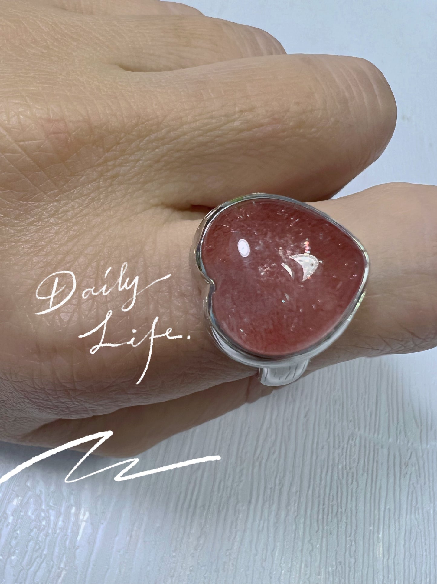 俄羅斯士多啤梨晶戒指 16mm