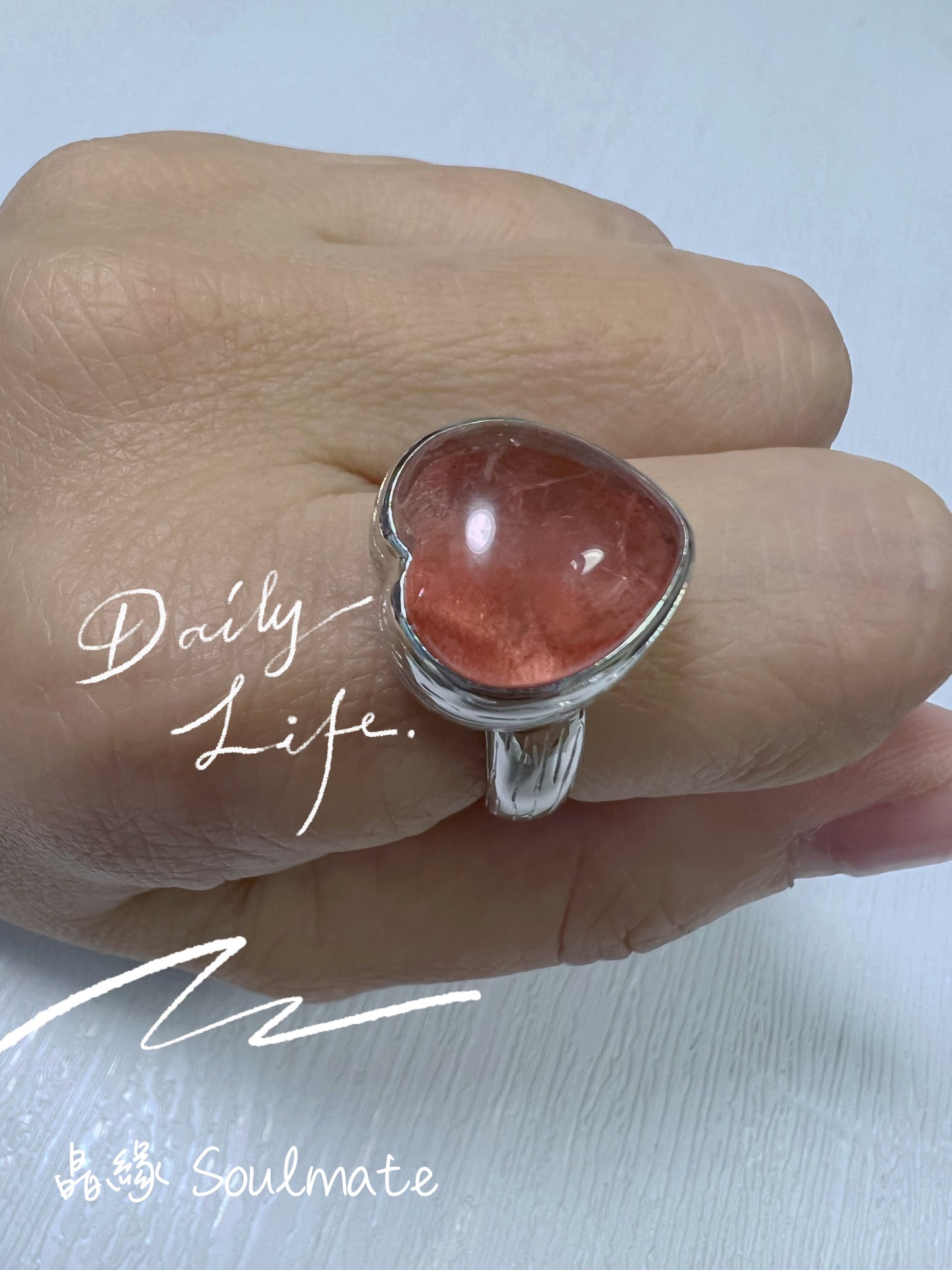 俄羅斯士多啤梨晶戒指 15mm