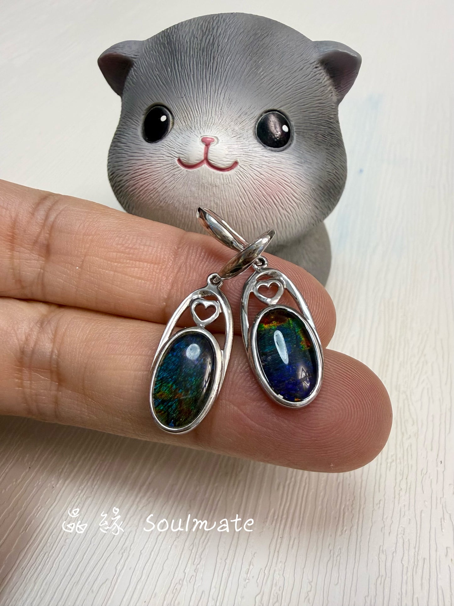 斑彩石耳環 (石7x12mm)