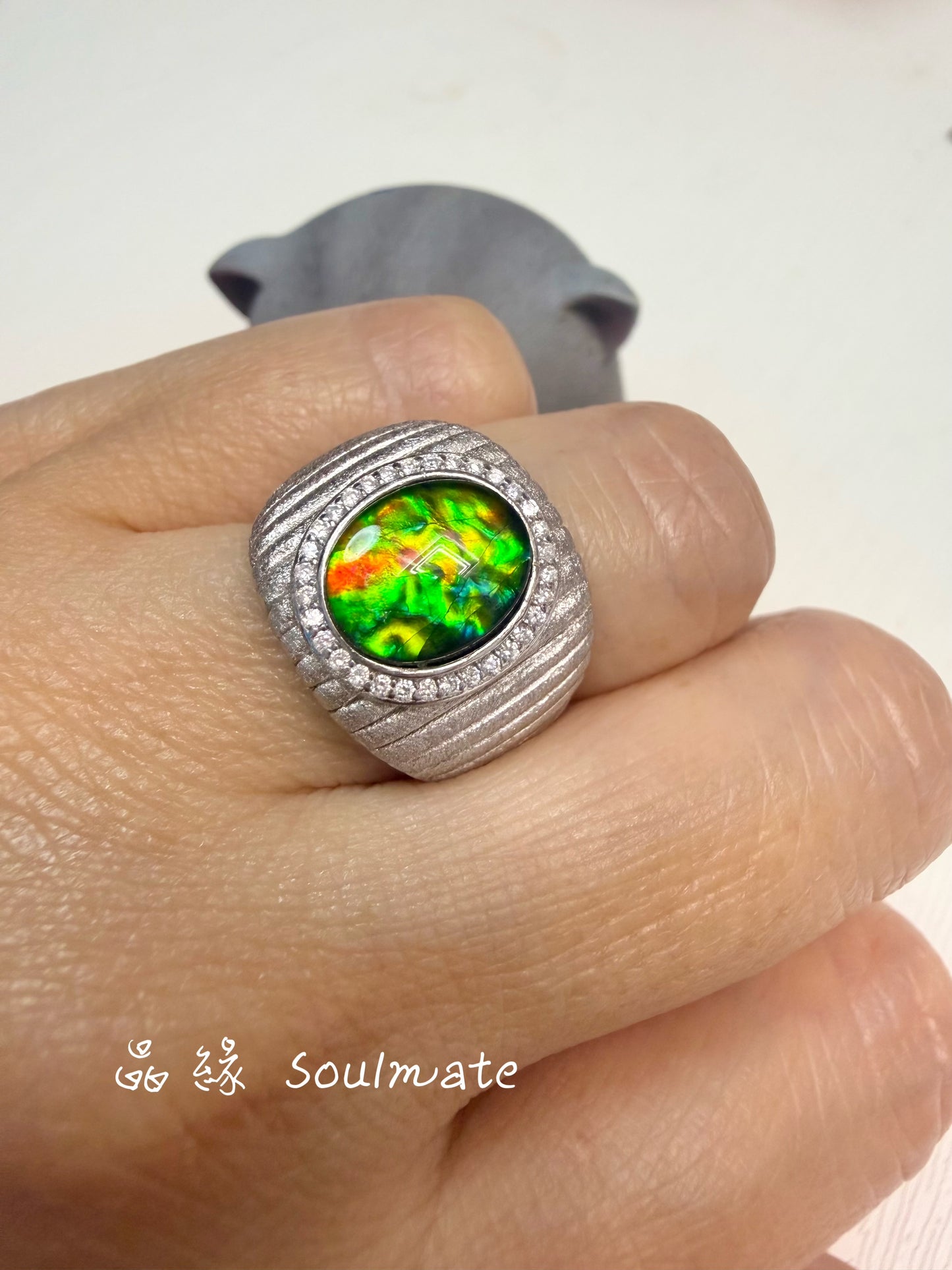 斑彩石戒指 (石8x10mm)