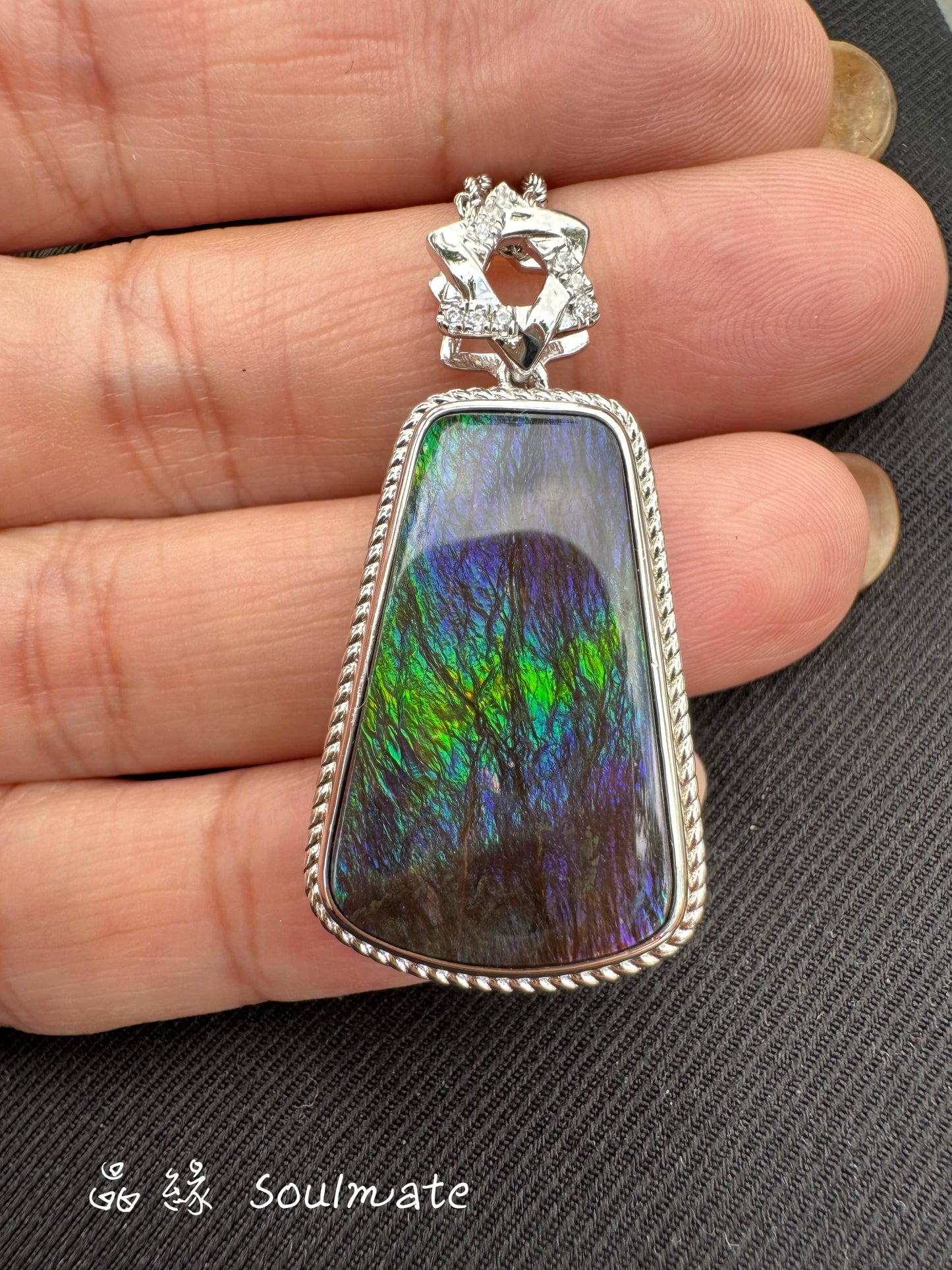 斑彩石吊墜 19x29mm (石15x25mm)