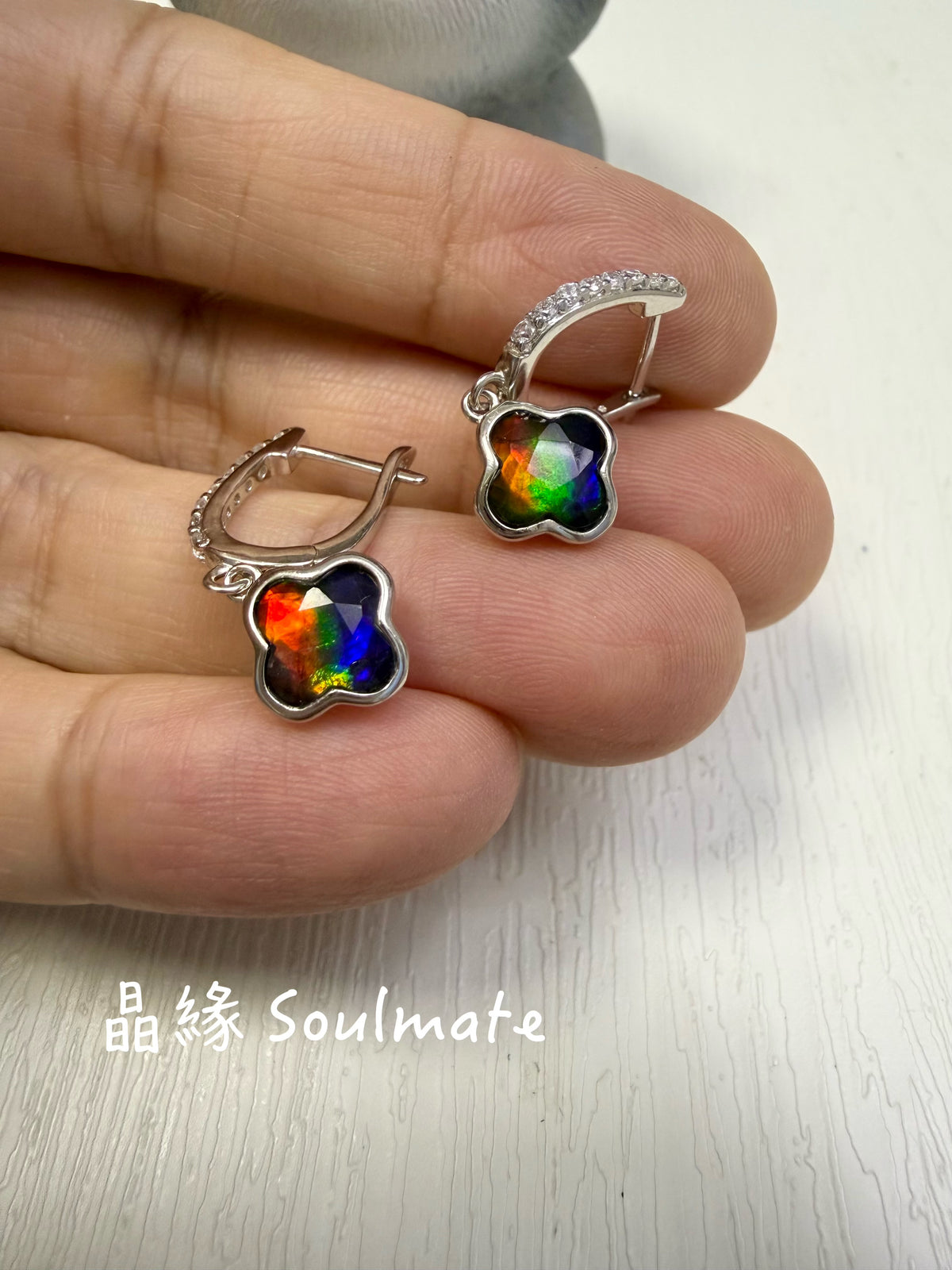 斑彩石耳環 8mm