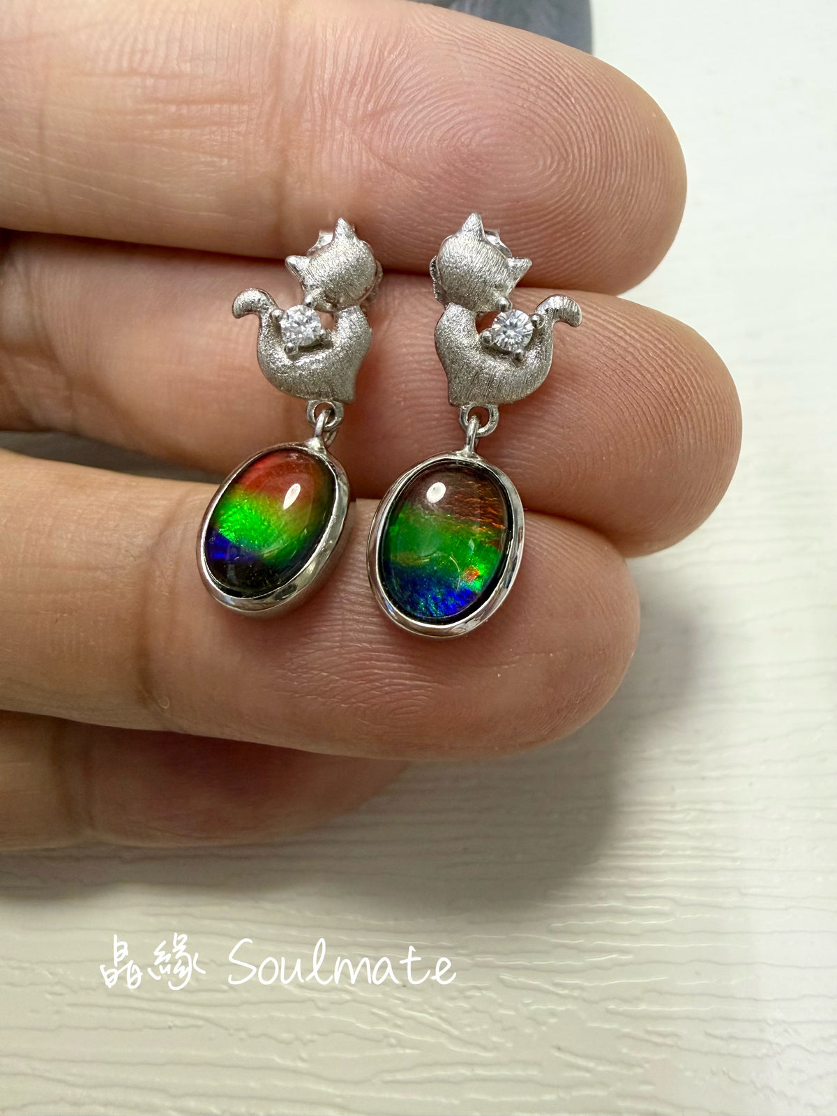 斑彩石耳環(石6x8mm)