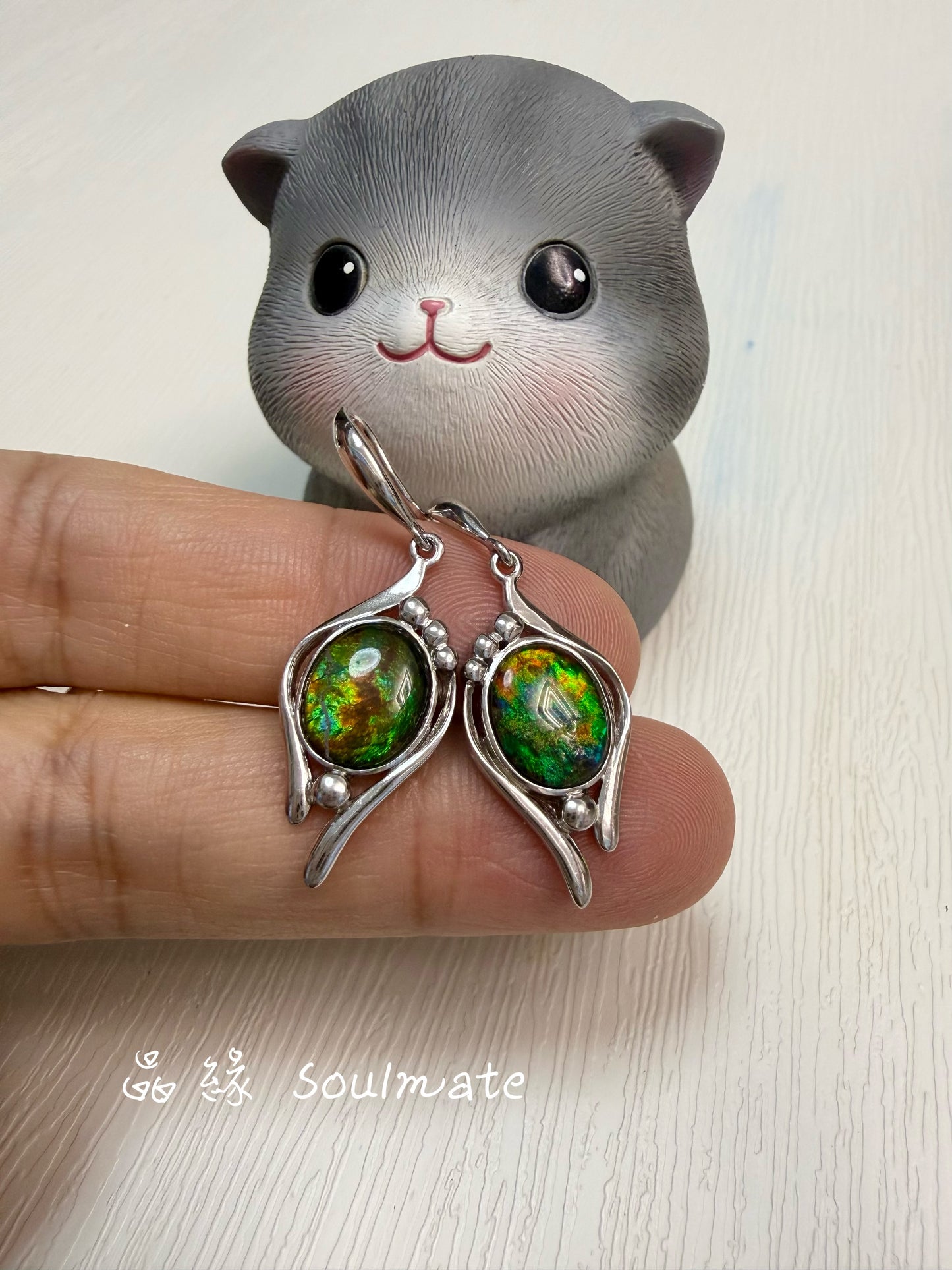 斑彩石耳環 （石9x10mm)