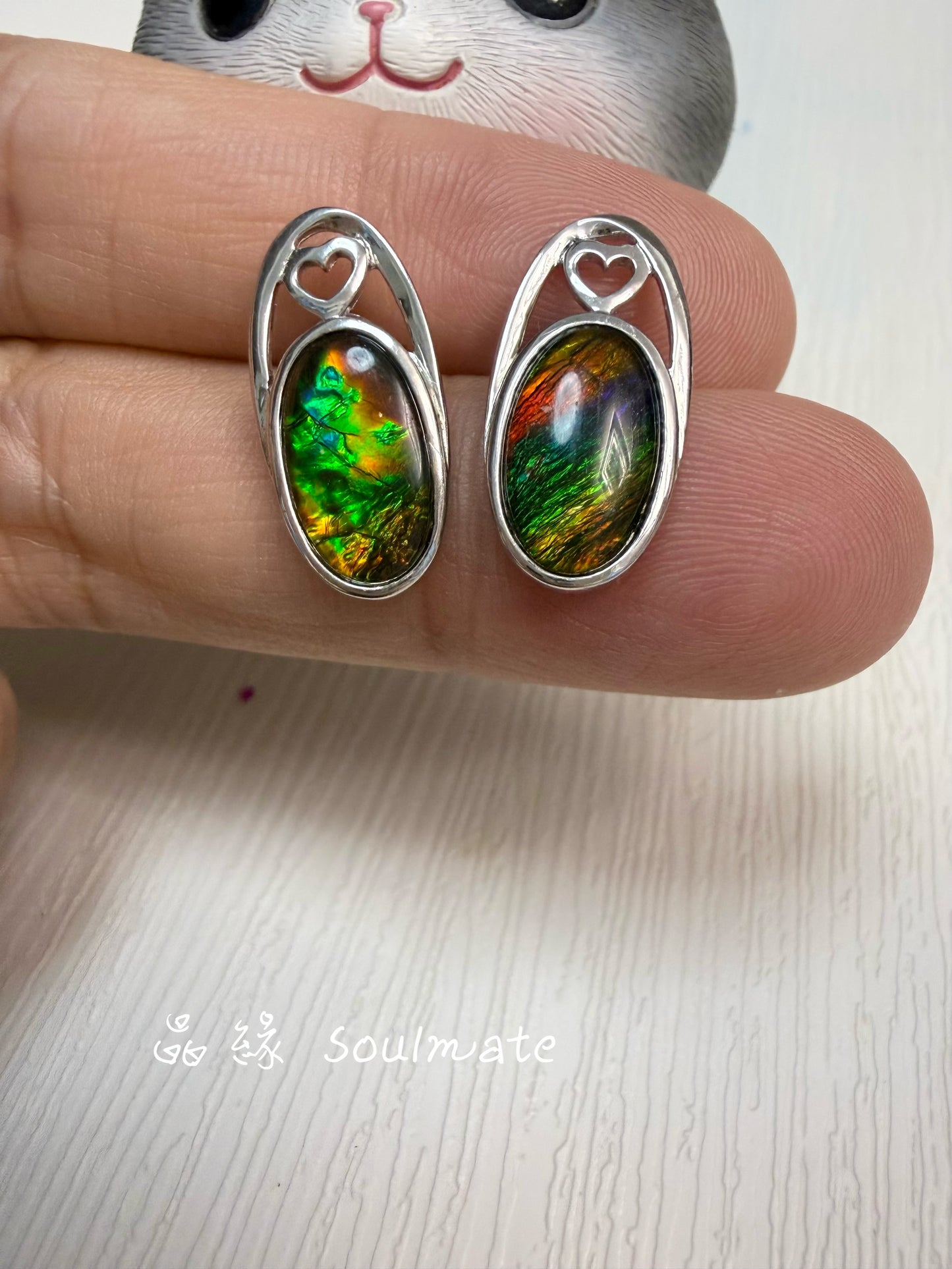 斑彩石耳環 （石7x12mm)