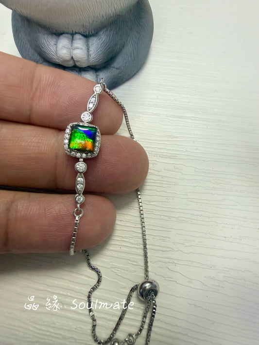 斑彩石手鏈 （石6mm)