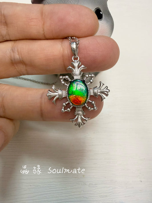 斑彩石吊墜 （石8x10mm)