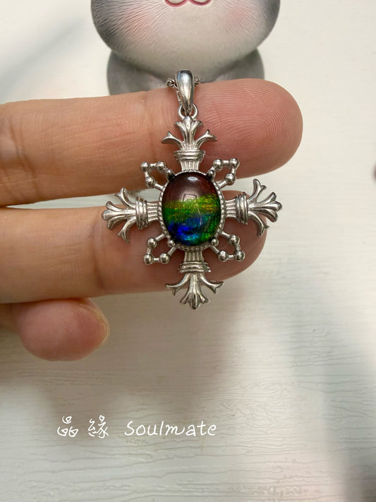 斑彩石吊墜 （石8x10mm)