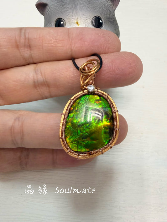 斑彩石吊墜 （石17x21mm)