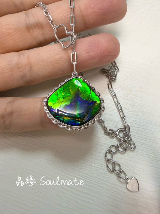 斑彩石頸鏈 21x23mm (石18x20mm)