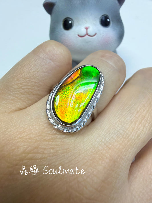 斑彩石戒指（石9x18mm)