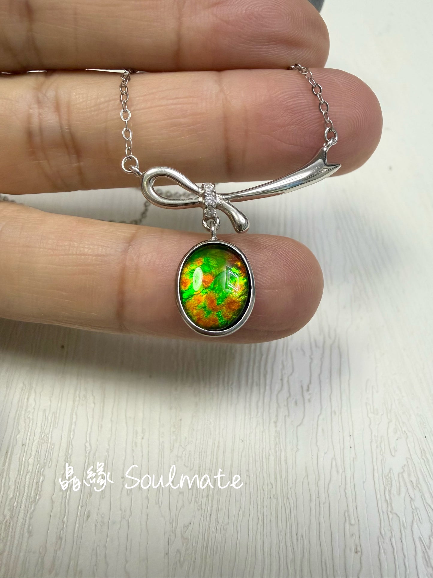 斑彩石頸鏈 9x11mm