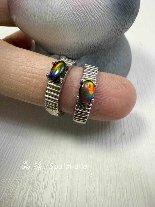 斑彩石耳環 4x6mm